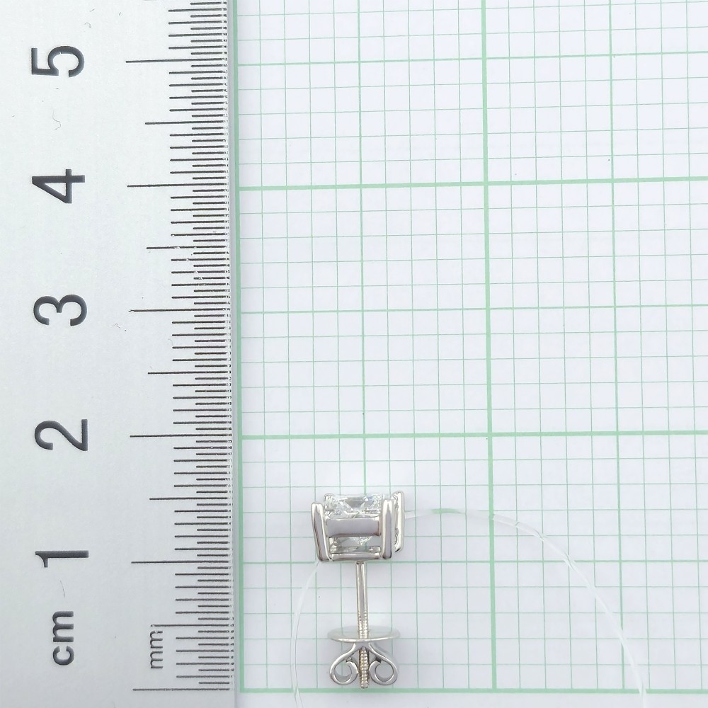 Серьги GOLDOS DCE178-200W золото, Бриллиант